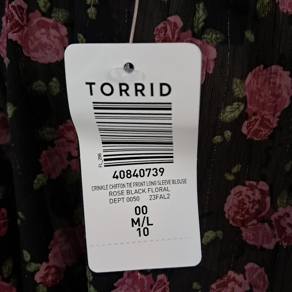 Torrid Womens Top Size 00 M/L Black Pink Floral Print Pullover Sheer New - Picture 8 of 10